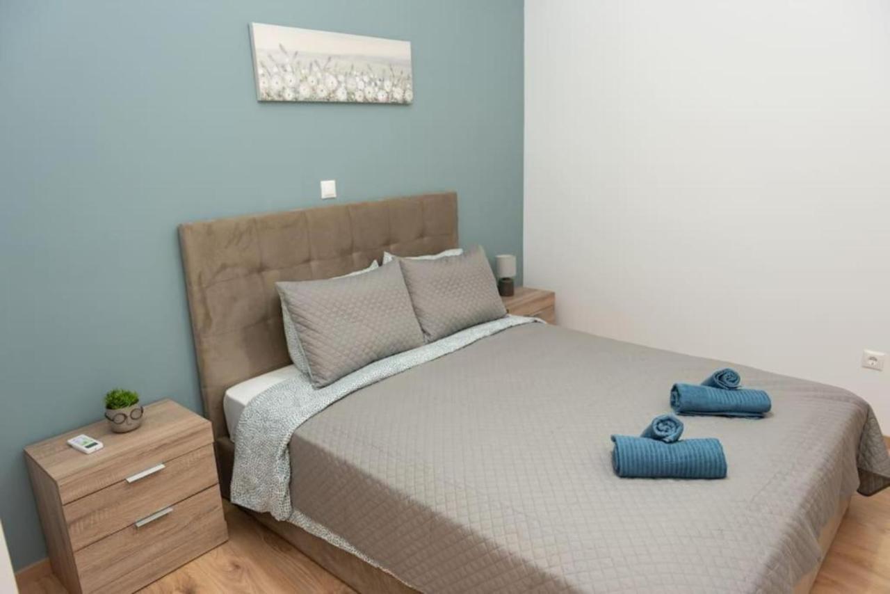 Renovated Spacious Flat 7Min To Subway Station- Atena Exterior foto